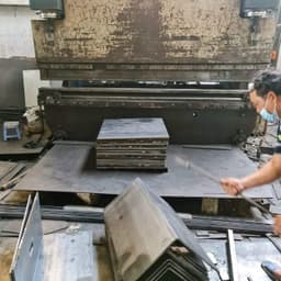 THÉP TẤM CẮT CHẮN